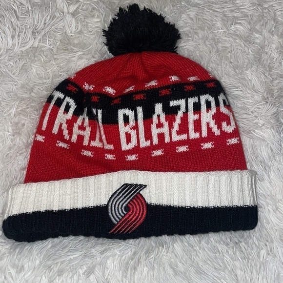 NBA Adidas Portland Trail Blazers Beanie - Picture 2 of 4